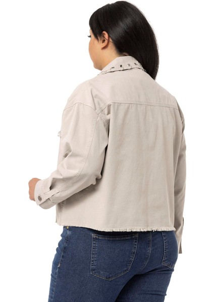 Büyük Beden Kapaklı Cepli Eteği Pis Dikişli Metal Aksesuarlı Taş Rengi Ceket modelleri