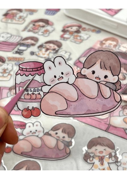 Sevimli Kız ve Sevimli Dostları Büyük Boy 27 Adet Şeffaf Pembe Paket Pet Sticker Çıkartma