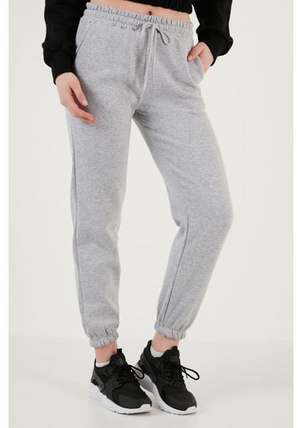 Pamuklu Regular Fit Şardonlu Jogger Eşofman Altı Bayan Eşofman Altı 5864276K