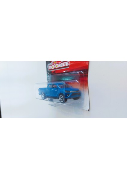 Toyota Hilux Model Araba