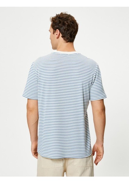 Basic Tişört Bisiklet Yaka Kısa Kollu Dokulu fırsatları