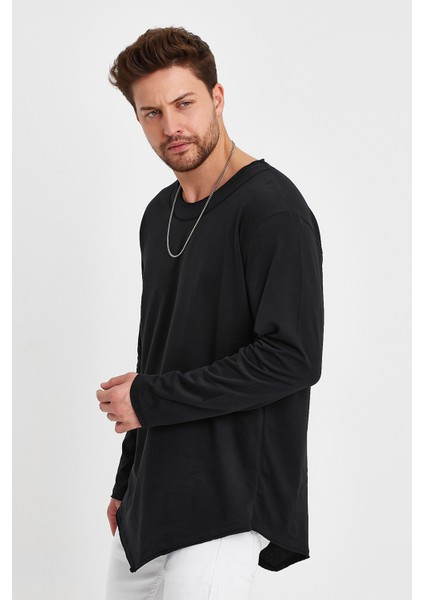 Uzun Kollu Asimetrik ve Pis Kesim Detaylı Tişört & Geniş Yaka