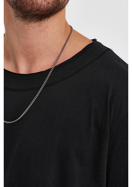 Uzun Kollu Asimetrik ve Pis Kesim Detaylı Tişört & Geniş Yaka fırsatları