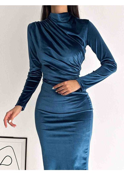 Kadife Kumaştan Kadın Elbise fiyatları