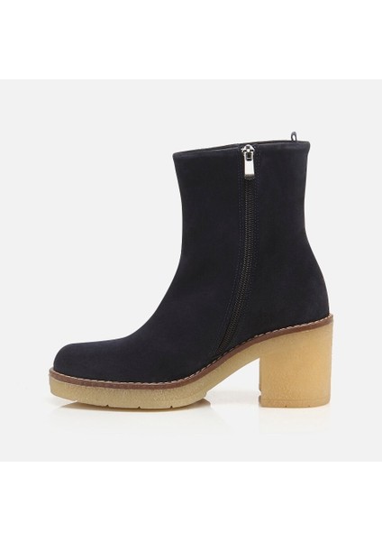 01BOH275990A680 HAKIKI Deri Lacivert Kadın Topuklu Bot modelleri