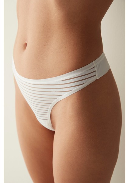 Nude Colors Kırık Beyaz Tanga Külot