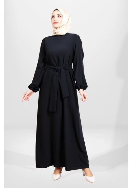 5545 Pilikaşe Kol Detaylı Siyah Tesettür Elbise