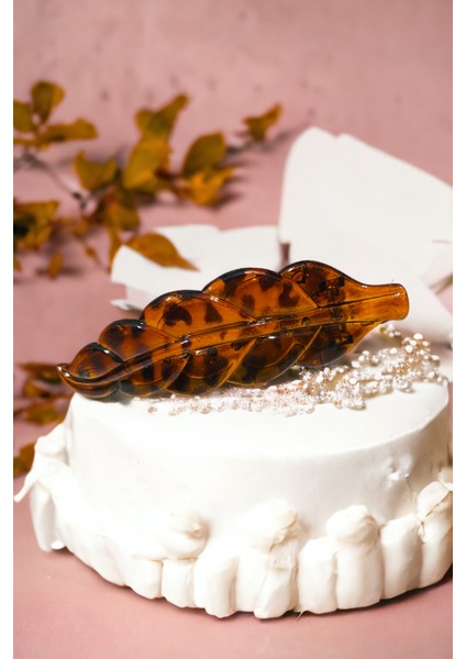 Kadın Yaprak Model Mandal Toka