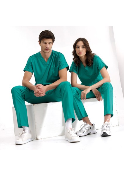 Ameliyathane Yeşili Lüks Likralı Üniforma Takımlar Yüksek Kaliteli Likralı Scrubs