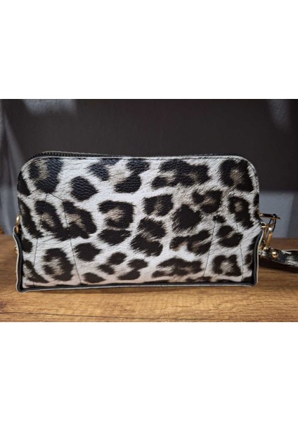 Kadın Siyah Beyaz Leopar Desenli El Askılı Portföy Clutch fiyatları