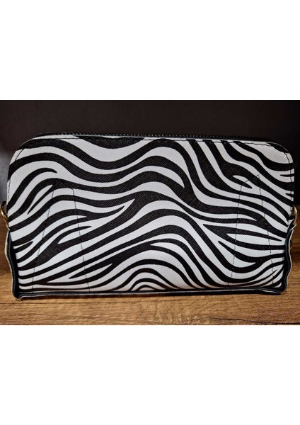 Kadın Siyah Beyaz Zebra Desenli El Askılı Portföy Clutch