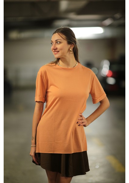 Yırtmaçlı Oversize T-Shirt modelleri