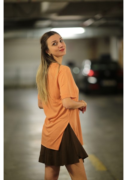 Yırtmaçlı Oversize T-Shirt fırsatları