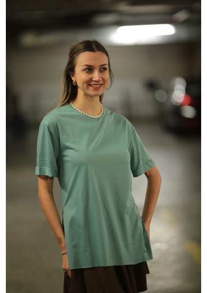 Yırtmaçlı Oversize T-Shirt fiyatları