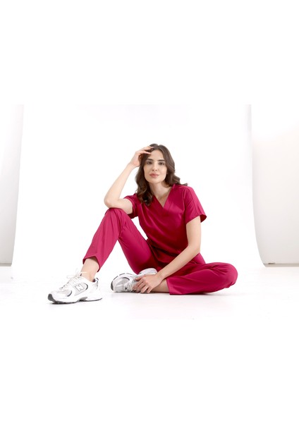Vişne Likralı Üniforma Takımlar Yüksek Kaliteli Likralı Scrubs modelleri