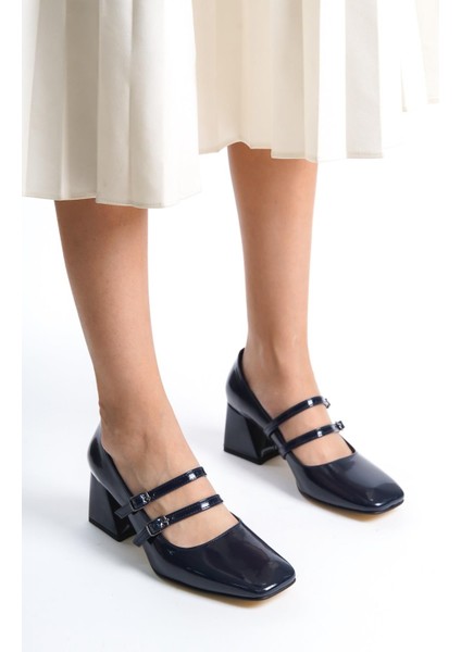 Culia Lacivert Rugan Mary Jane Çift Bant Küt Burun Topuklu Ayakkabı fiyatları