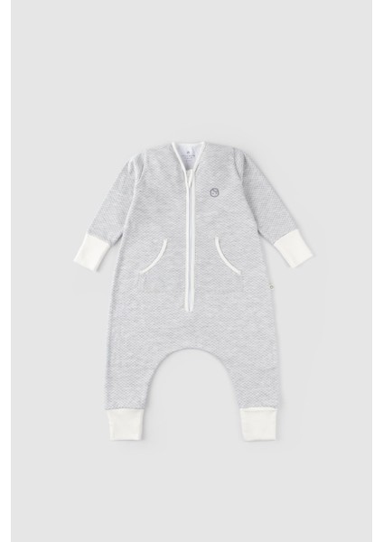 Organik Pamuklu Kendinden Patikli ve Eldivenli Kapitone Uyku Tulumu Gri