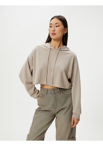 Kapşonlu Crop Sweatshirt Uzun Kollu modelleri