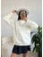 Ekru Basic Oversize Sweatshirt 26088 1