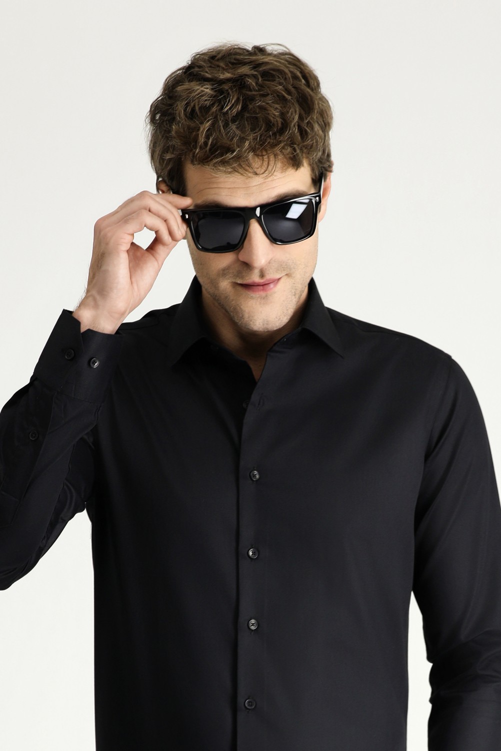 Kiğılı Uzun Kol Slim Fit Non Iron Klasik Pamuklu Gömlek görsel 2