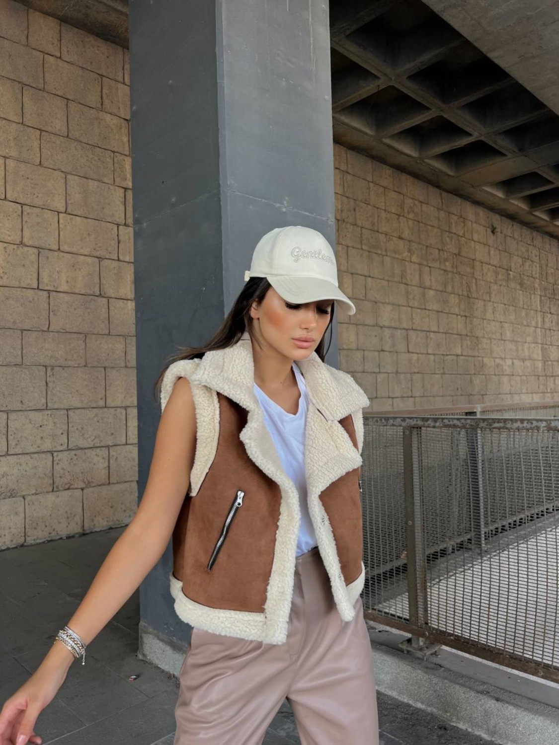 Meka Fashion Vance Içi Kürk Detay Crop Kaban 10027 Kahverengi görsel 3