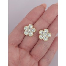 Quella Çelik Beyaz Zirkon Lotus Çiçek Gold Küpe