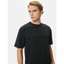 Koton Oversize Tişört Dikiş Detaylı Bisiklet Yaka Kısa Kollu