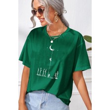 Only Trendwear  Unisex Uzay Temalı Baskılı T-Shirt