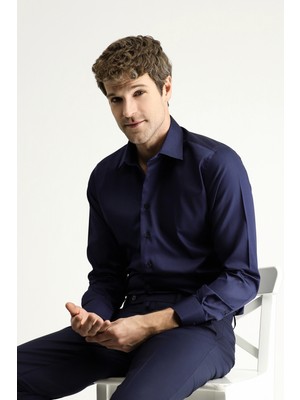 Kiğılı Uzun Kol Slim Fit Dar Kesim Klasik Nano Care Su İtici Leke Tutmaz 4 Mevsim Pamuk Gömlek