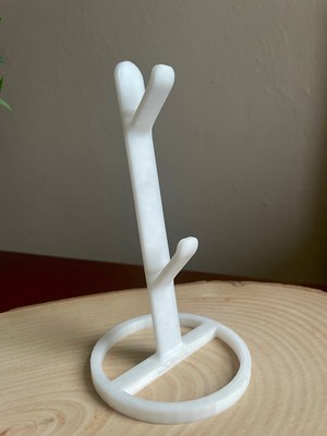 The Plasti Gözlük Tutucu Standı