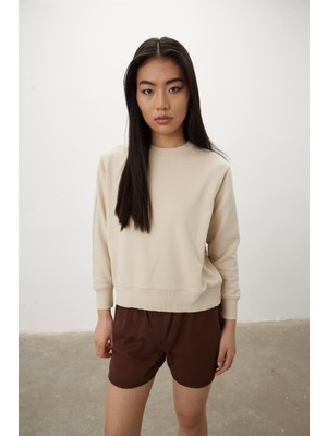 Tubia Kadın Taş Renk Basic Şardonsuz Sweatshirt