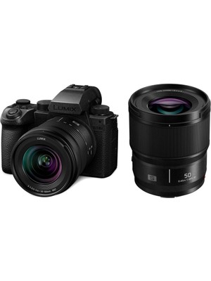 Panasonic Lumix Dc-S5 Iıx 20-60MM ve 50MM Lens Kit