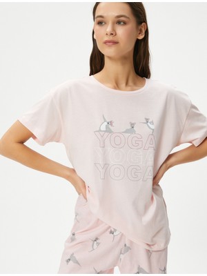 Koton Şortlu Pijama Takımı Kısa Kollu Yoga Baskılı Pamuklu