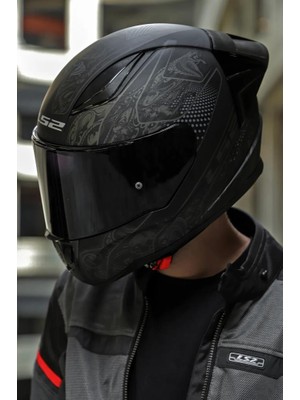 Ls2 Rapid 2 Race Crypt Mat Kask Polikarbonat Malzeme ile Hipoalerjenik İç Astar Siyah Renkli