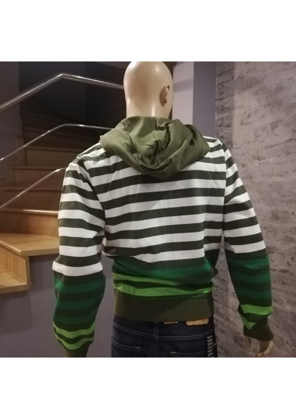 Sweattshirt