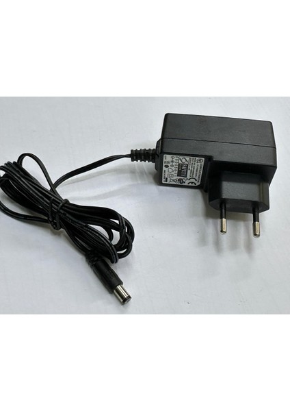 9 Volt Modem Adaptörü 9 Volt 0.6 Amper Adaptör 9 Volt Standart Uçlu Adaptör