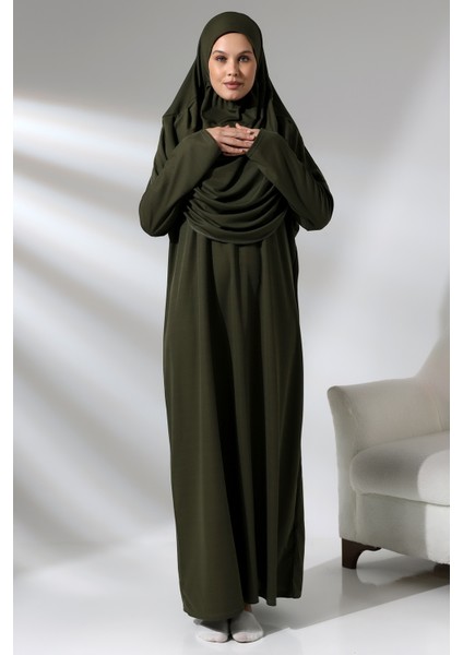 Haki Kadın Çantalı Pratik Başörtülü Tek Parça Namaz Elbisesi fırsatları