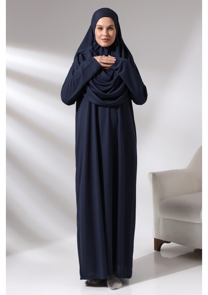 Lacivert Kadın Çantalı Pratik Başörtülü Tek Parça Namaz Elbisesi modelleri