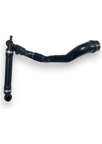 Vw Passat B5.5 2003-2005 1.6 Üst Kapak Hava Alma Borusu 06B103217AB