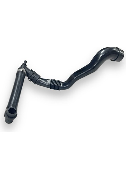 Vw Passat B5.5 2003-2005 1.6 Üst Kapak Hava Alma Borusu 06B103217AB