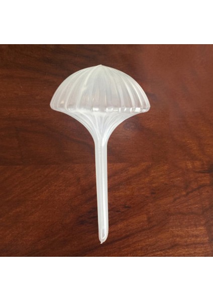 Helloworld Sulama Kabı Uzun Ömürlü Gerçekçi Şemsiye Kendi Kendine Sulayan Spikes Cihazları (Yurt Dışından) modelleri