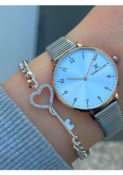 DK.FT.1.323 Daniel Klein Çelik Kordon 30 mt Suya Dayanıklı Yeni Sezon Şık Tasarım Bayan Kol Saati fiyatları
