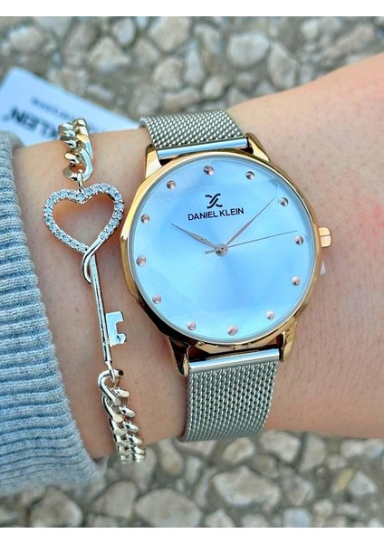DK.FT.1.327 Daniel Klein Çelik Kordon 30 mt Suya Dayanıklı Yeni Sezon Şık Tasarım Bayan Kol Saati