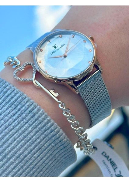 DK.FT.1.327 Daniel Klein Çelik Kordon 30 mt Suya Dayanıklı Yeni Sezon Şık Tasarım Bayan Kol Saati fırsatları