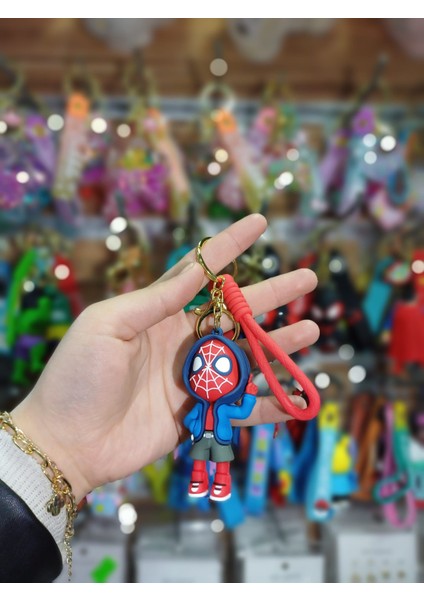 Spiderman Örümcek Adam Karakter Figürlü Anahtarlık-1