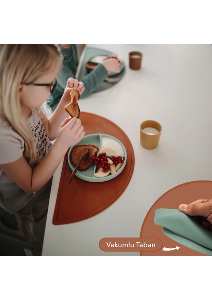 Vakum Tabanlı Silikon Tabak - Bebek Silikon Mama Tabağı