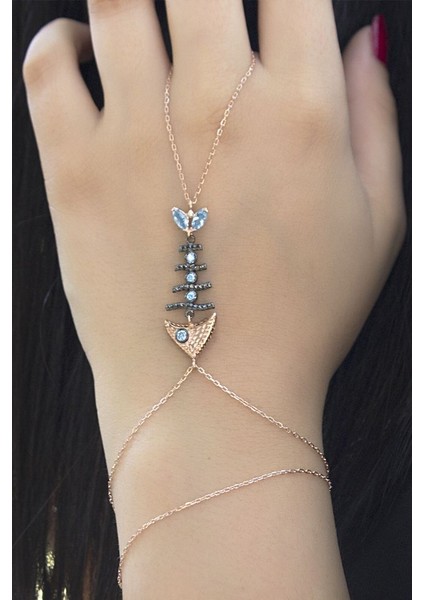 925 Ayar Rose Kaplamalı Mavi ve Beyaz Taşlı Siyah Kalemli Balık Kılçığı Gümüş Şahmeran fiyatları