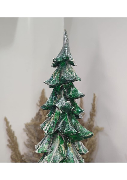 Çam Ağacı Polyester Dekoratif Obje ( 45 x 24 cm )
