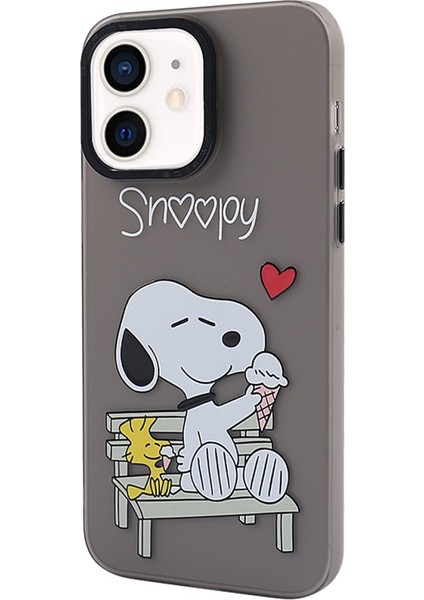 Apple iPhone 12 Kılıf Prada Desenli Silikon Kapak