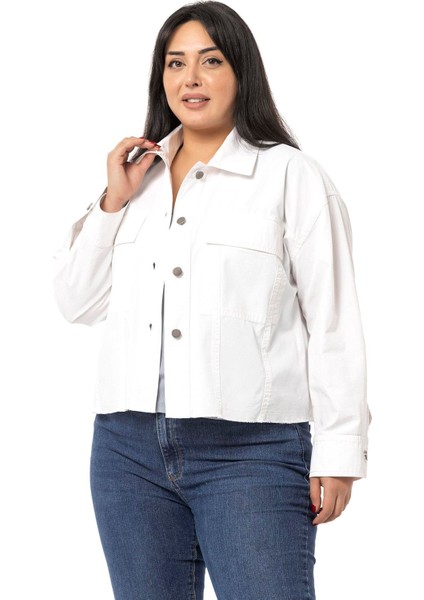 Büyük Beden Kapaklı Cepli Eteği Pis Dikişli Beyaz Ceket fiyatları